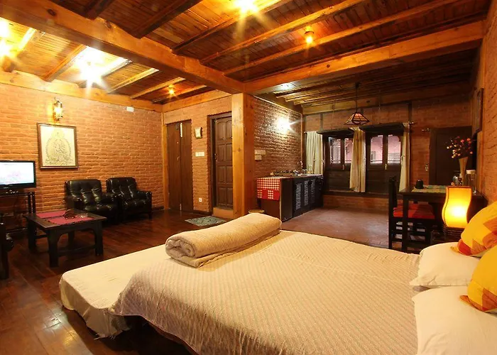 Hotel World Heritage And 3*